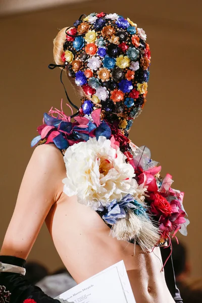 Look 39